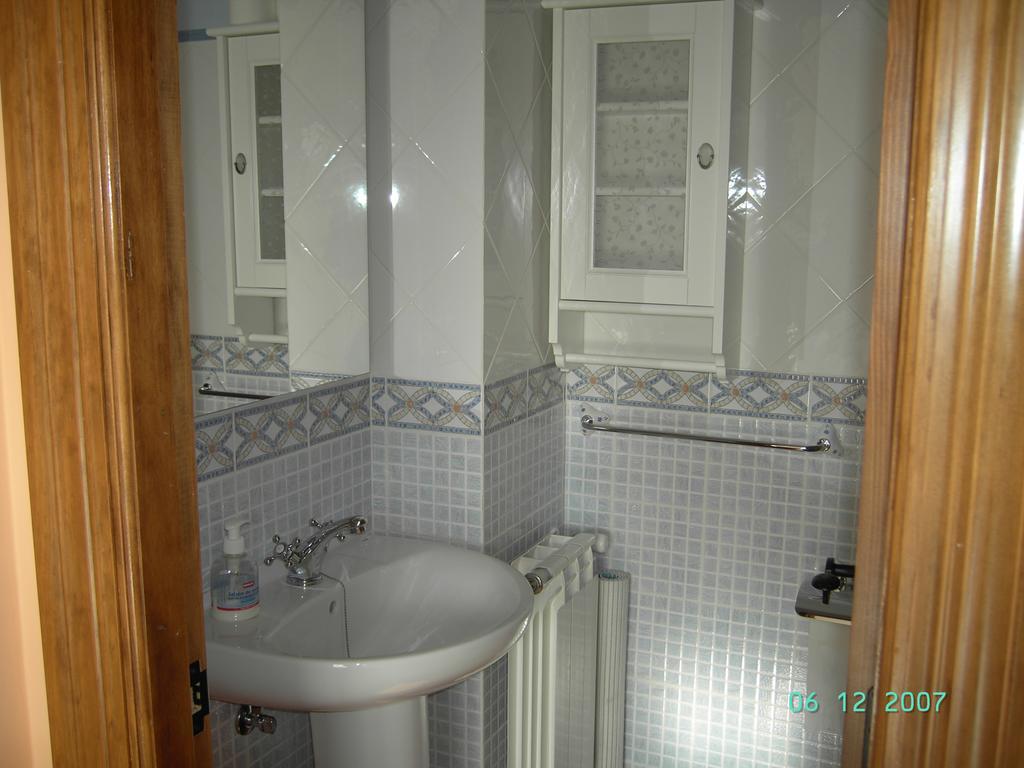 Casa - Apartamentos La Arboleda Colombres Habitación foto