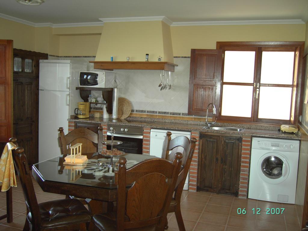 Casa - Apartamentos La Arboleda Colombres Habitación foto